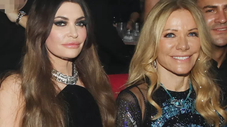 Μαριάννα Λάτση Κίμπερλι Γκιλφόιλ