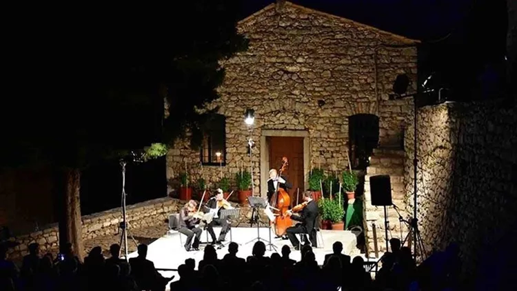 Φεστιβάλ