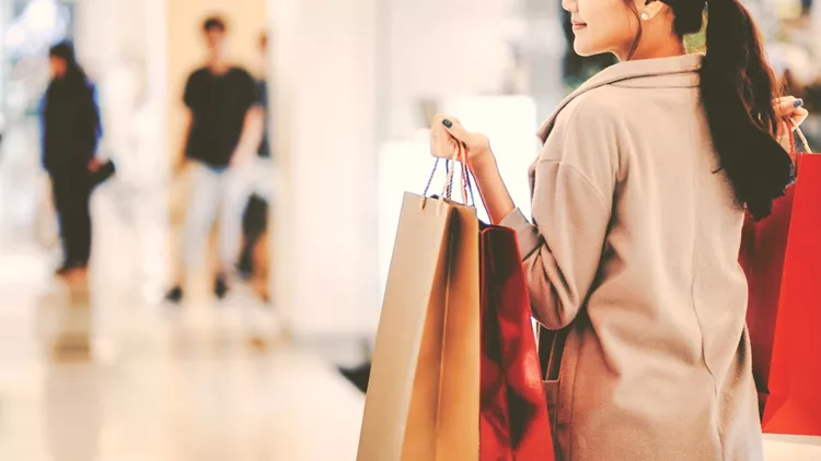 Τα shopping tips για να ψωνίσεις έξυπνα στις εκπτώσεις