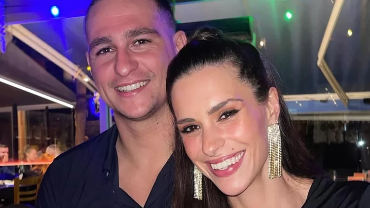 Ιζαμπέλλα Φούλοπ και Γιώργος Δερβίσης