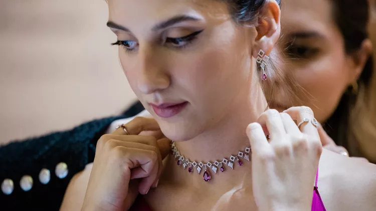 Η jewelry designer Ελίνα Αφεντάκη και οι μοναδικές δημιουργίες της φιλοξενήθηκαν στο Μουσείο Κυκλαδικής Τέχνης