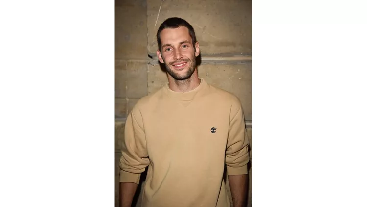 Simon Porte Jacquemus