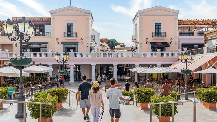 Στο McArthurGlen Designer Outlet Athens θα χαρείς τις χειμερινές εκπτώσεις