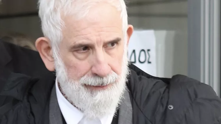Πέτρος Φιλιππίδης