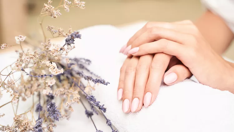 bridal manicure