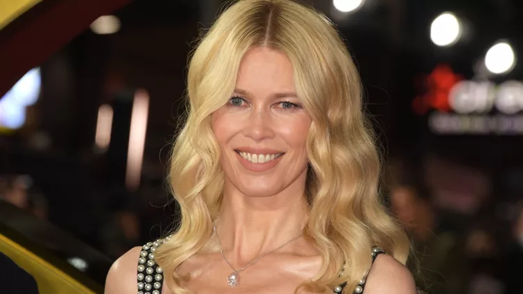 Claudia Schiffer.jpg