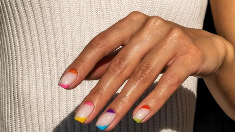 nails