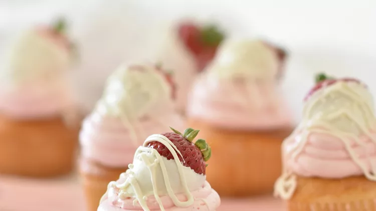 Pink strawberry cupcakes