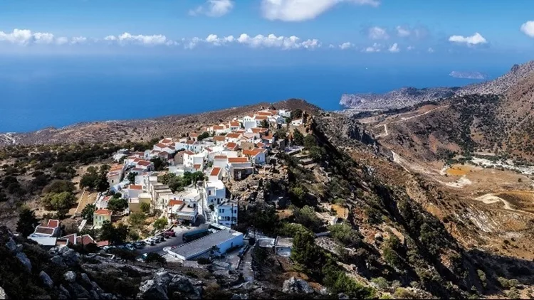 νισυρος