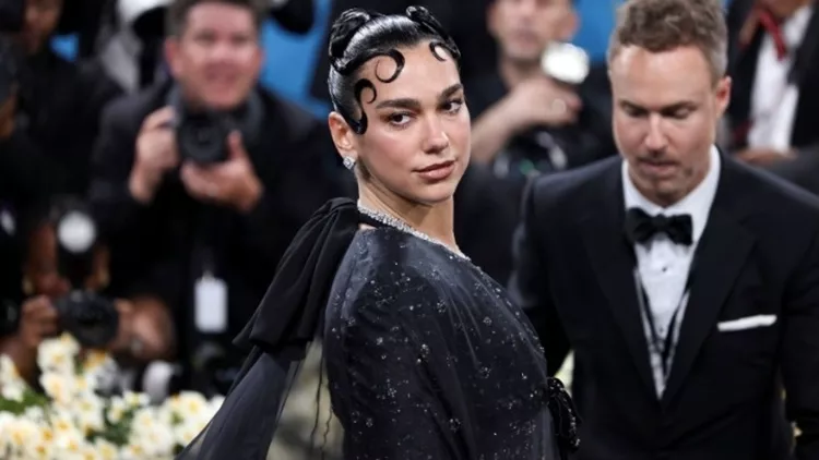 dua lipa