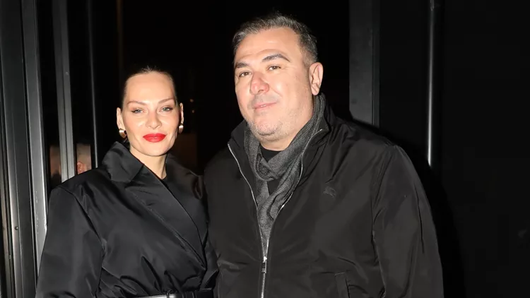 Αντώνης Ρέμος Υβόννη Μπόσνιακ