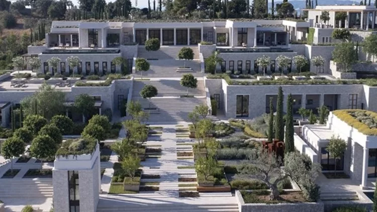 amanzoe