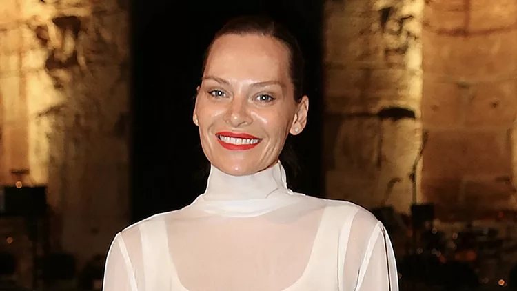 Υβόννη Μπόσνιακ