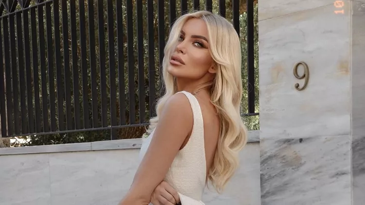 Κατερίνα Καινούργιου κεντρική