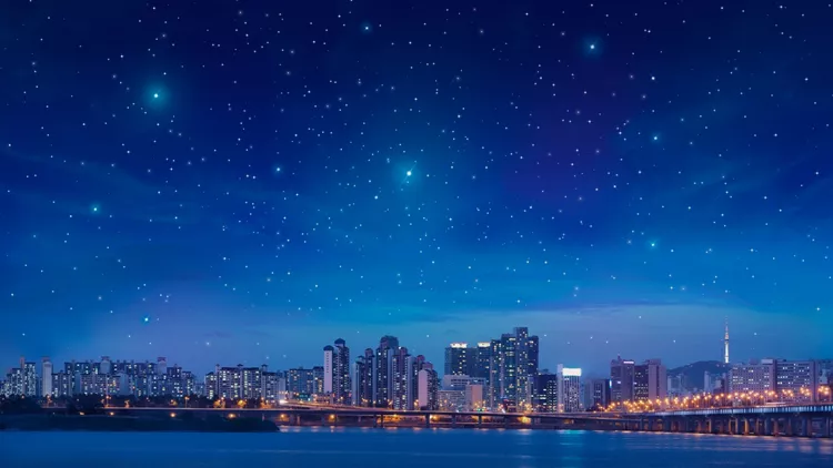 Τα άστρα στον ουρανό όλο και μειώνονται λόγω της φωτορύπανσης