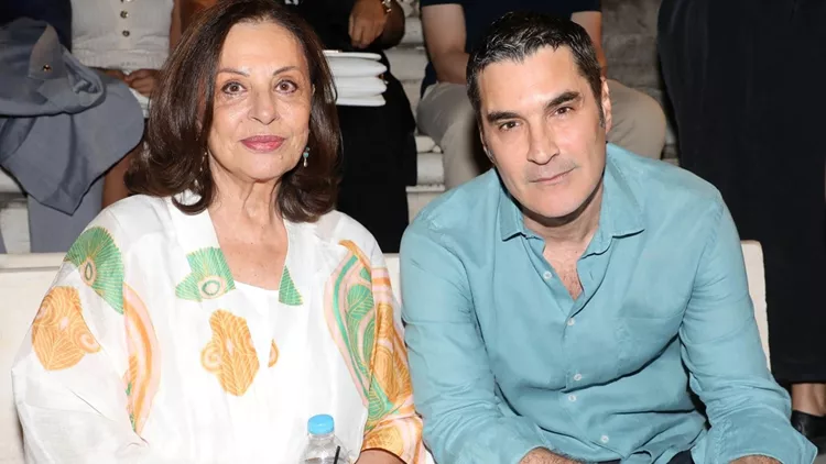 Η Χάρις Αλεξίου και ο Χριστόφορος Παπακαλιάτης στη συναυλία του Σταύρου Ξαρχάκου στο Ηρώδειο