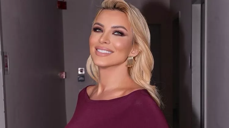 Κατερίνα Καινούργιου κεντρική