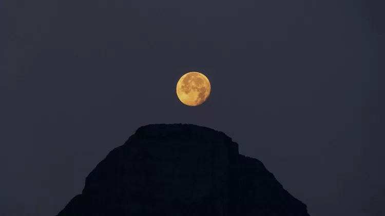 πανσέληνος