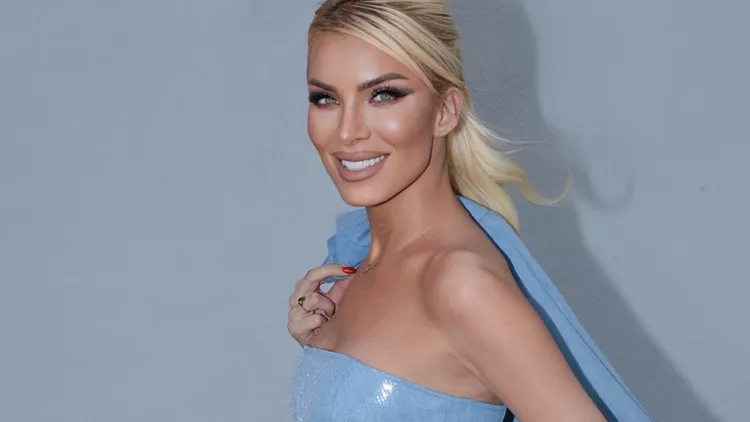 Πώς φορούν οι Ελληνίδες celebrities τα παστέλ αυτό το καλοκαίρι