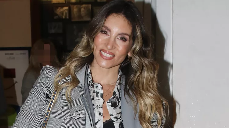 Αθηνά Οικονομάκου κεντρική