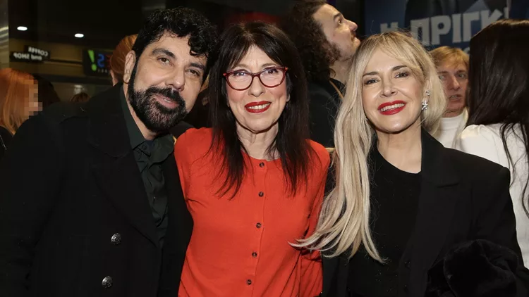 Άβα Γαλανοπούλου & Μαρία Ανδρούτσου στην πρεμιέρα της παράστασης 'Η πριγκίπισσα των Αγίων Σαράντα'