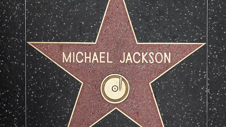 Η βιογραφική ταινία του Μάικλ Τζάκσον βρήκε τον πρωταγωνιστή της