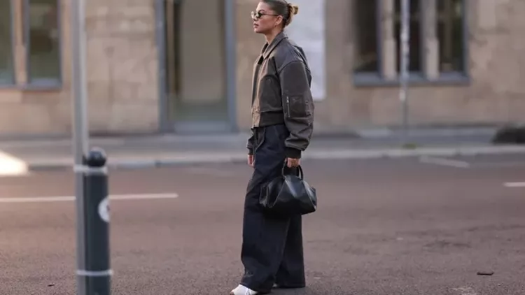 Τα 5 ζευγάρια παπούτσια που θα φορέσετε με τα τζιν της άνοιξης