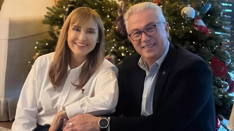 Μάρα Ζαχαρέα