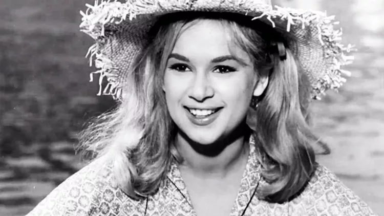 Αλίκη Βουγιουκλάκη