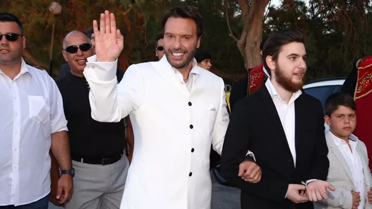 Στράτος Τζώρτζογλου