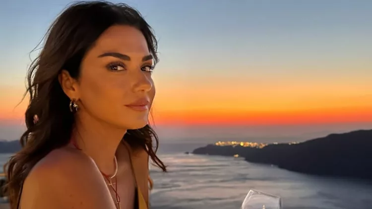 Βάσω Λασκαράκη