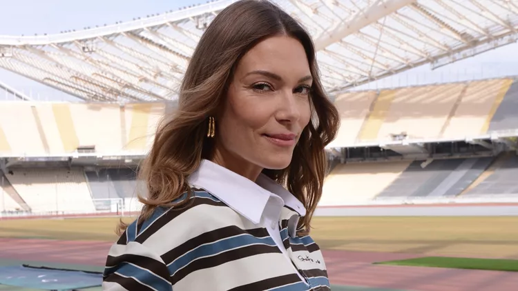 Βίκυ Καγιά κεντρική