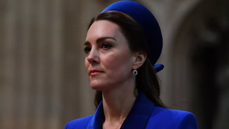Η Kate Middleton φόρεσε κοστούμι στην πιο κομψή απόχρωση