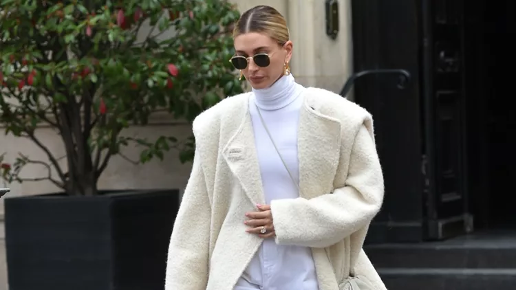 Hailey Bieber