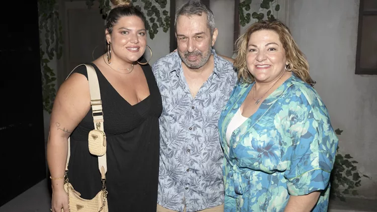 Η Δανάη Μπάρκα, ο Χρήστος Χατζηπαναγιώτης και η Βίκυ Σταυροπούλου