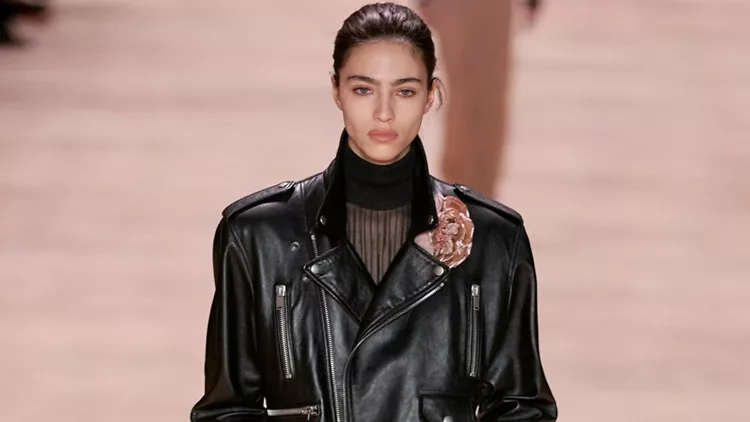 5 leather jackets που δεν θα φύγουν ποτέ από τη μόδα