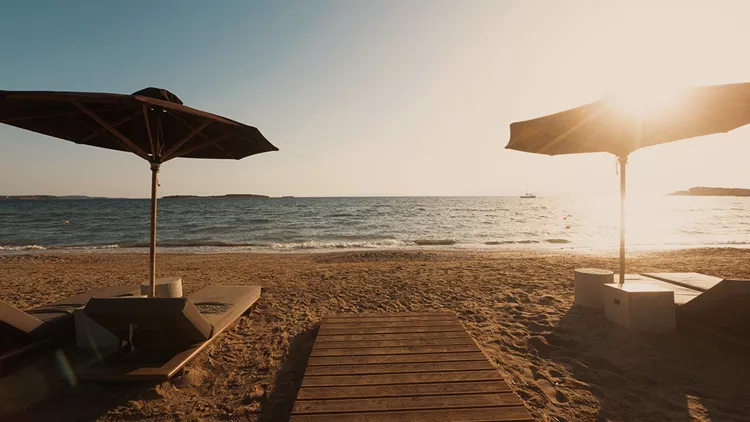 The C Beach