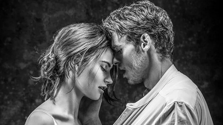 Lily James- Richard Madden