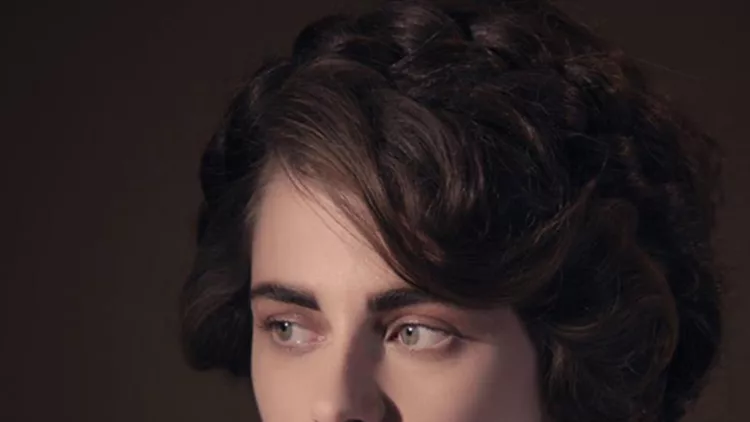 kristen-stewart-coco-chanel
