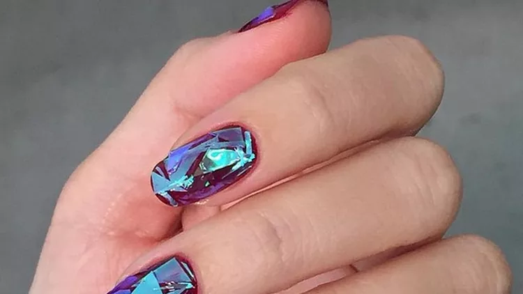 66615-Glass-Nail-Art