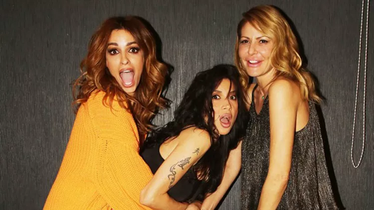 9376_ELENI_FOYREIRA_PAOLA_TZENI_MPALATSINOY_4122015