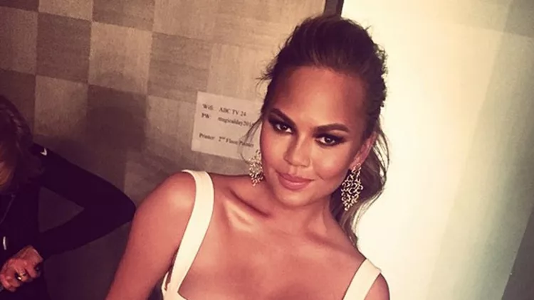 Chrissy-Teigen-Instagram