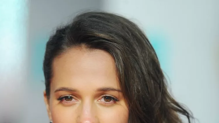 Alicia Vikander