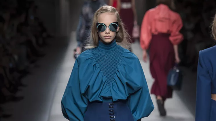 Pixelformula womenswear ready to wearprêt a portersummer 2016Fendi