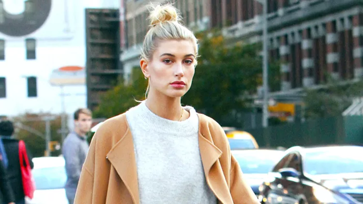 Hailey Baldwin spotted fashionably striking while out on a stroll in NYC