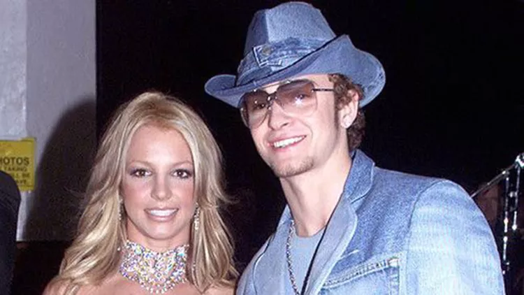 justin-britney-denim-on-denim-500x1024