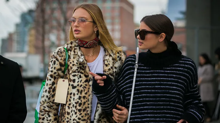 Romee-Strijd-and-Taylor-Hill-by-STYLEDUMONDE-Street-Style-Fashion-Photography0E2A7914-700x467@2x