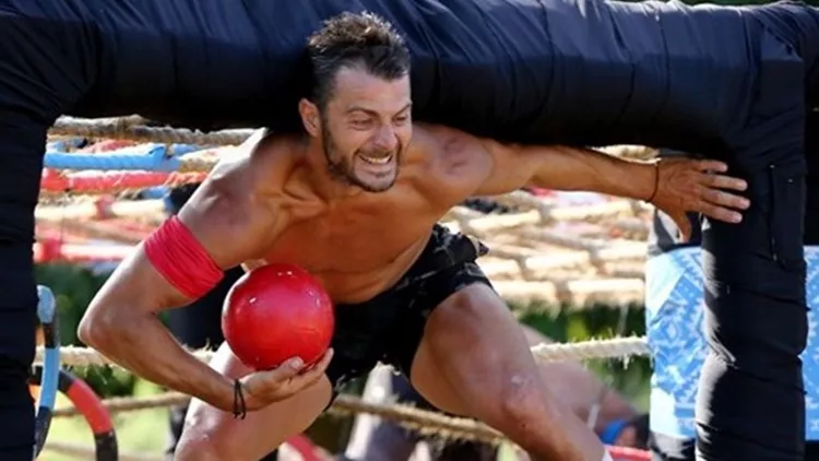 Survivor Γιώργος Αγγελόπουλος