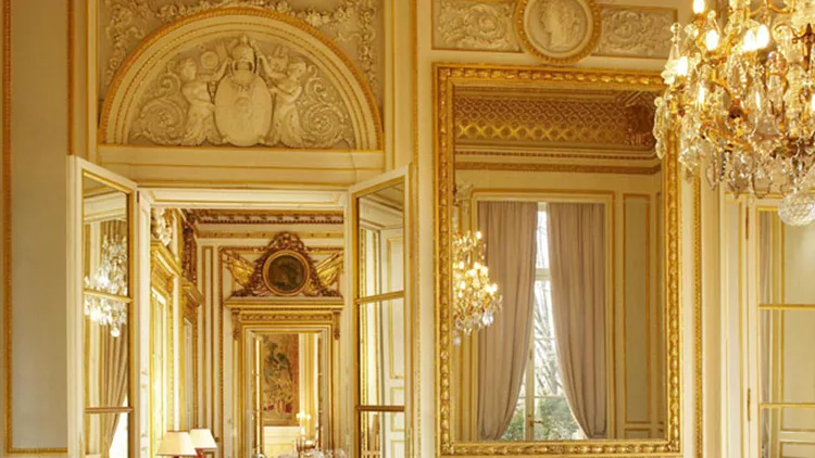 hotel-de-crillon-reception-room_dsqf