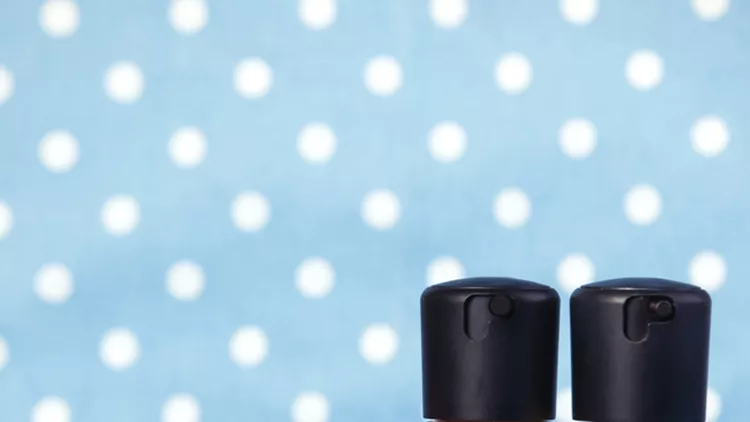 BeautyBlender: 7 εναλλακτικές χρήσεις που δεν περιλαμβάνουν το foundation!